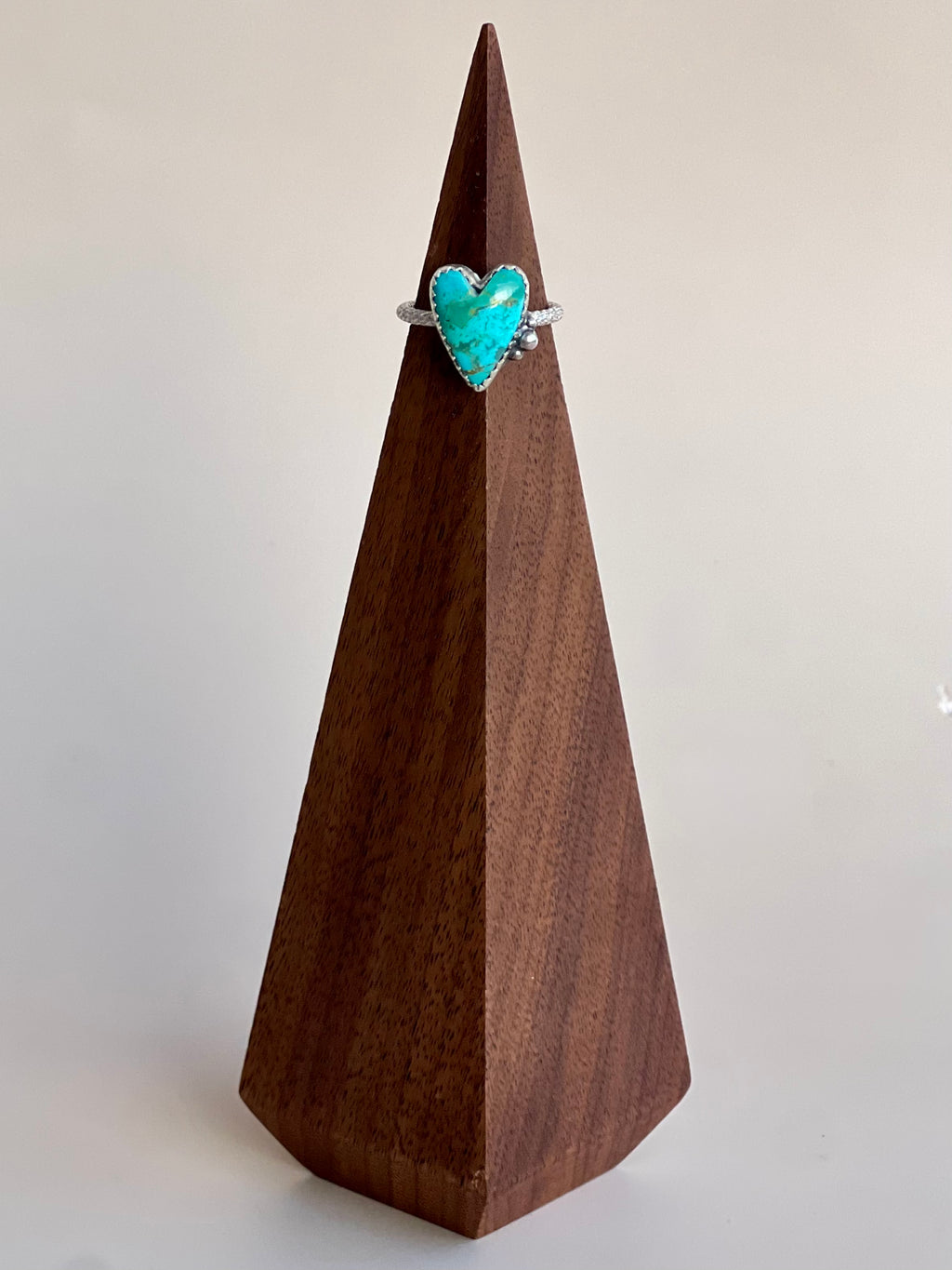 Turquoise Heart Size 5
