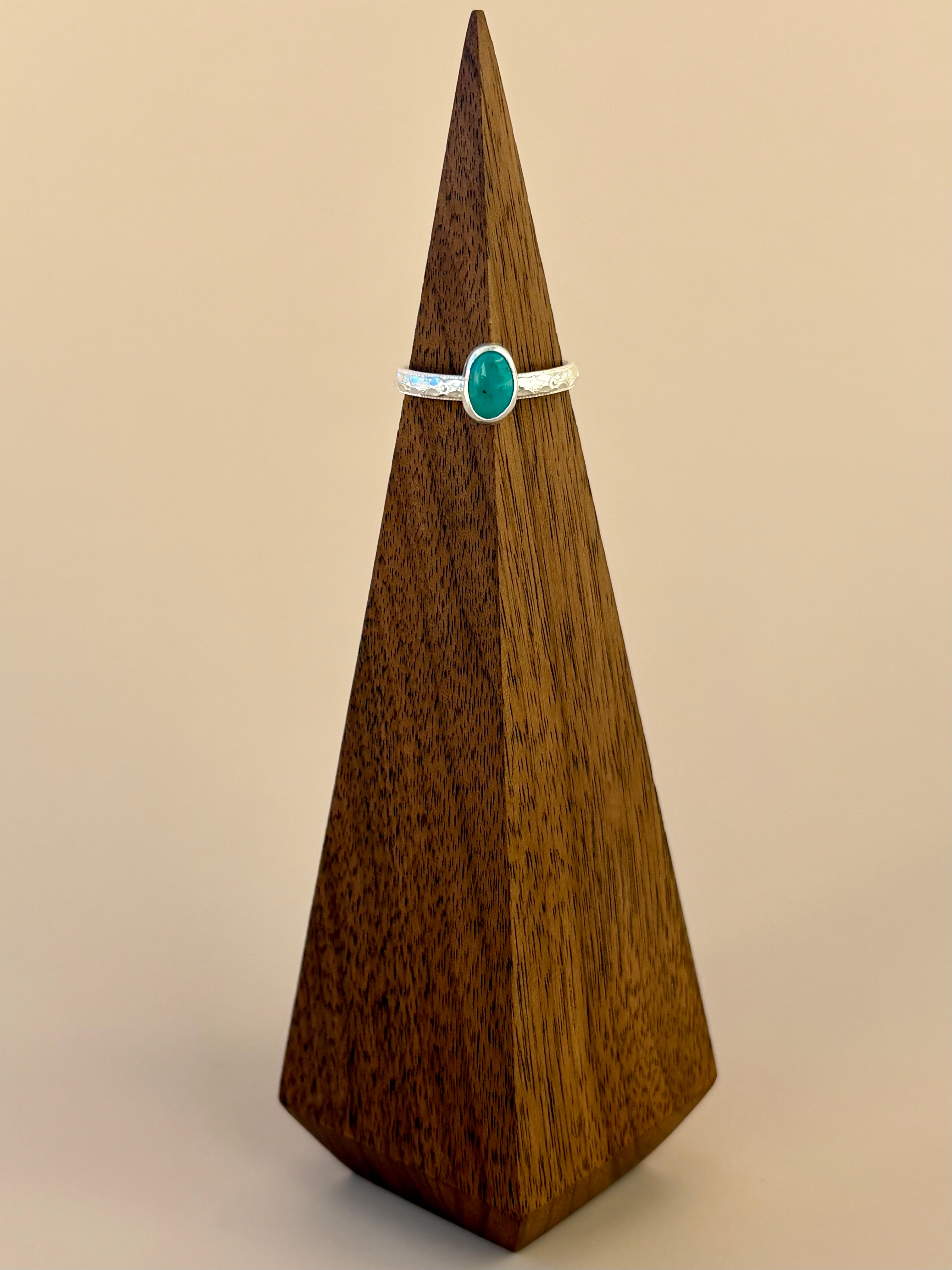 Kingman Turquoise Size 8